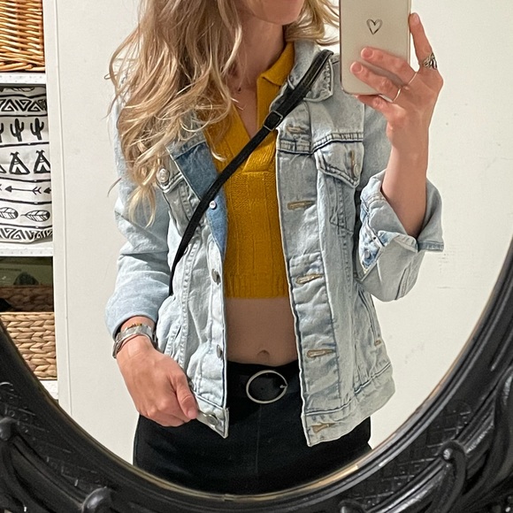 Levi’s Jean Jacket - Picture 5 of 10